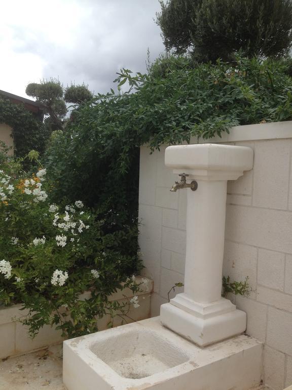 Casa Delle Rondini Bed and Breakfast Alberobello Eksteriør billede